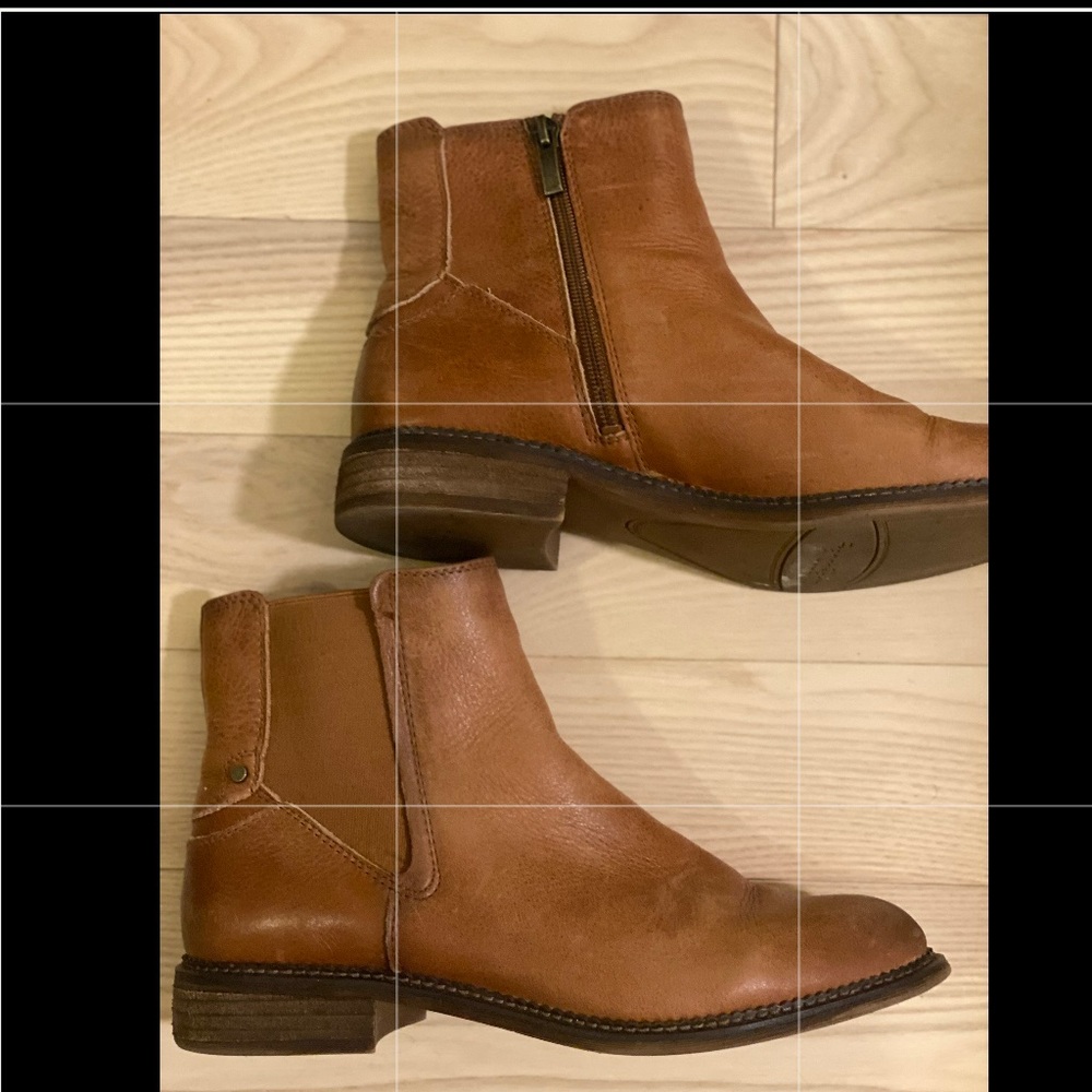 Franco Sarto brown flat bootie